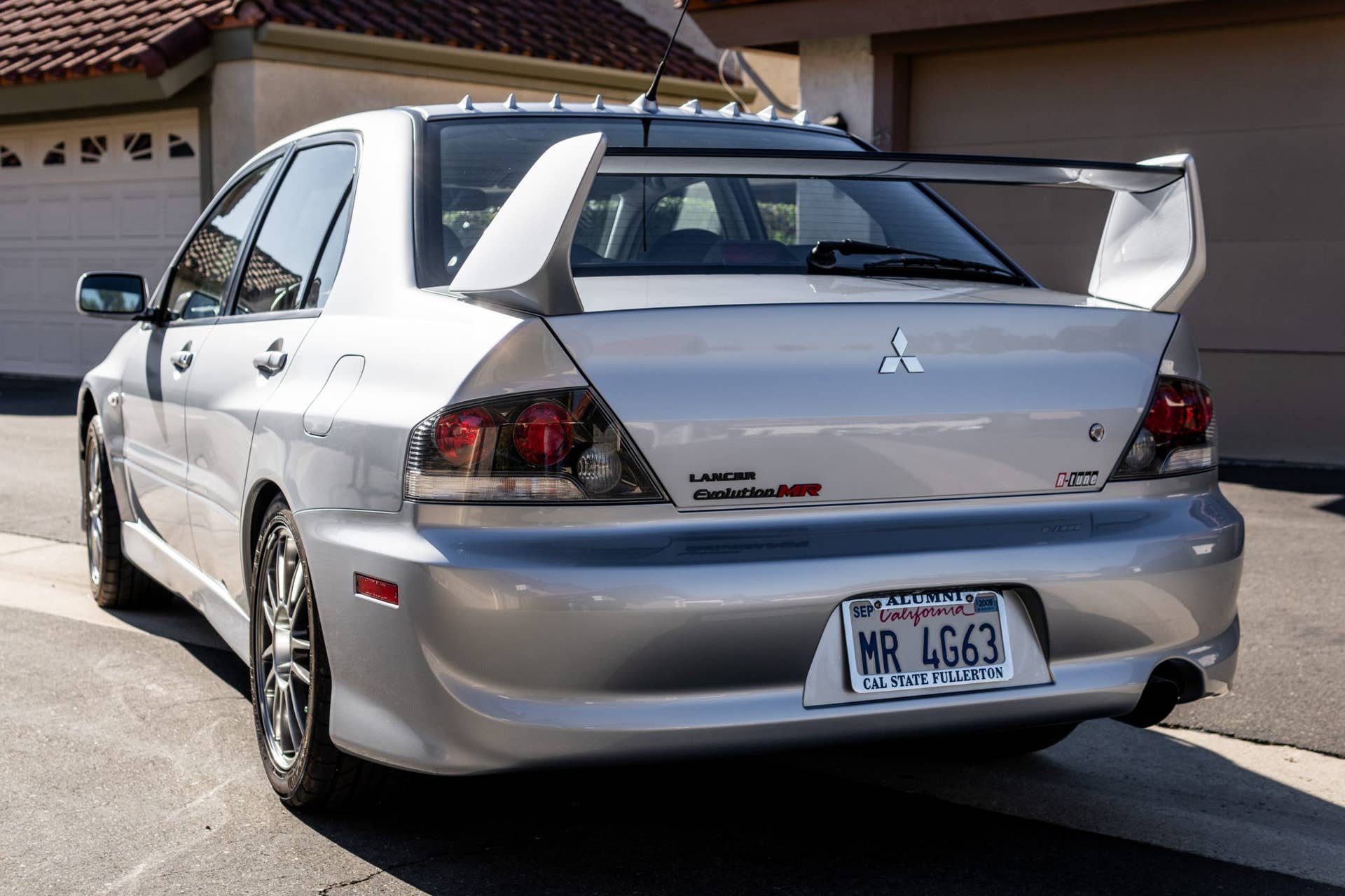 2006 Mitsubishi Lancer Evo with 461 miles sold for $161k on Bring